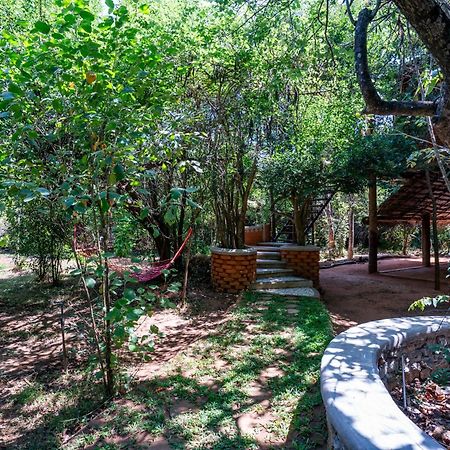 The Thick Forest Villa Sigiriya Buitenkant foto