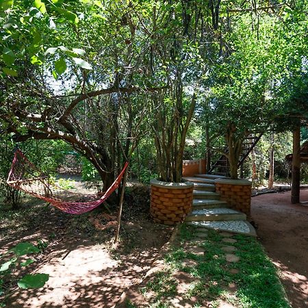 The Thick Forest Villa Sigiriya Buitenkant foto