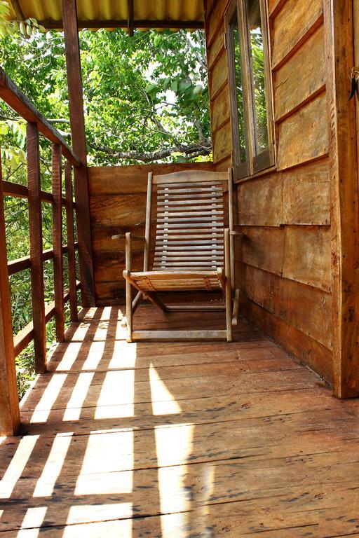 The Thick Forest Villa Sigiriya Kamer foto