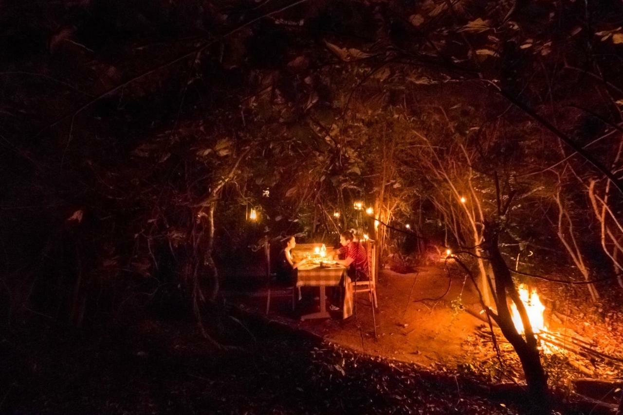 The Thick Forest Villa Sigiriya Buitenkant foto